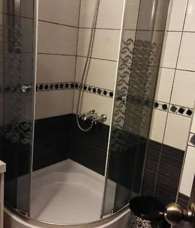 Victoria Apartment *